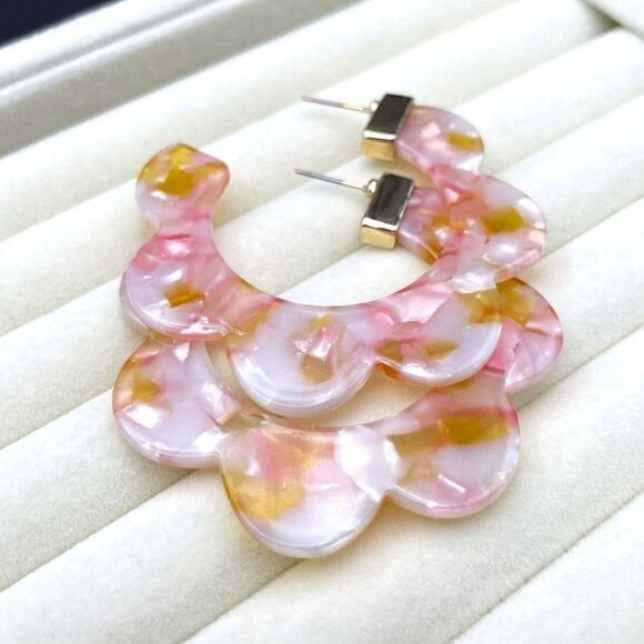 Yellow Gold with Gold and Pink Swirl Acrylic Scallop Hoop Post Back Earrings - Picture 7 of 10